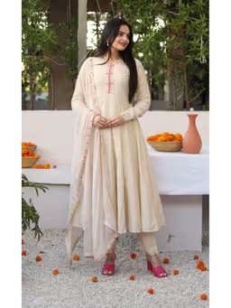 Cream Silk Blend Embroidered Kurta