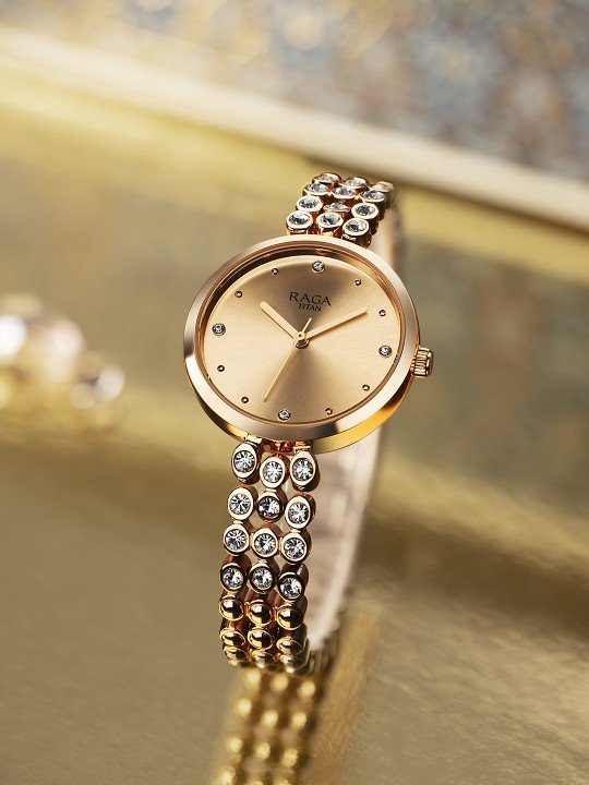 Show Stopper Women Embellished Dial Bracelet Analogue Watch