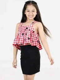 Girls Pencil Knee-Length Skirt With Back Slit