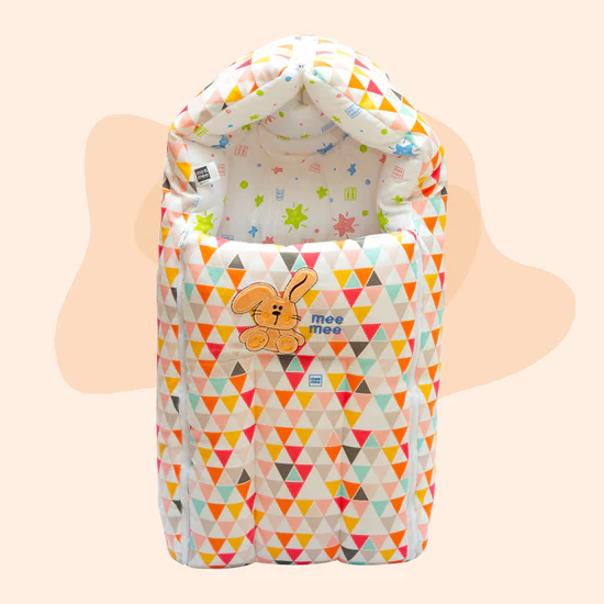 Mee Mee Baby Warm Sleeping Bag Sack | Padded Travel Carry Nest for Baby (Triangle Pattern)